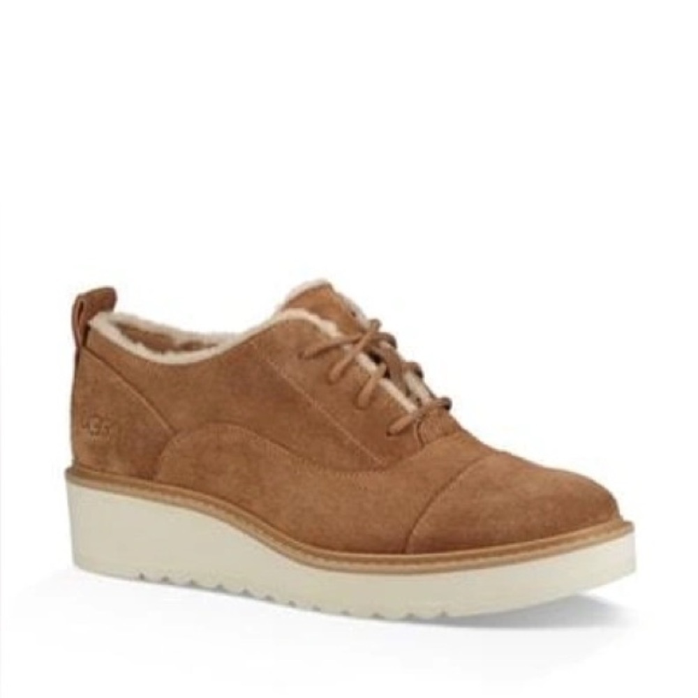 Ugg Johanna Spill Seam Wedge Oxford in Chestnut Suede - Picture 2 of 7